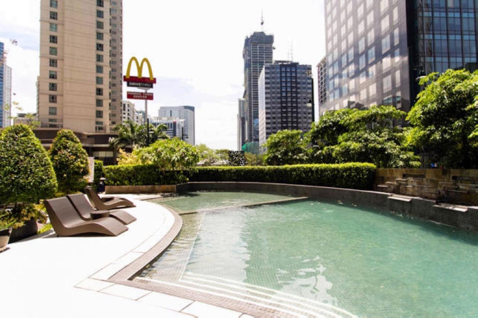 Avant Apartments At The Fort Taguig Bagian luar foto